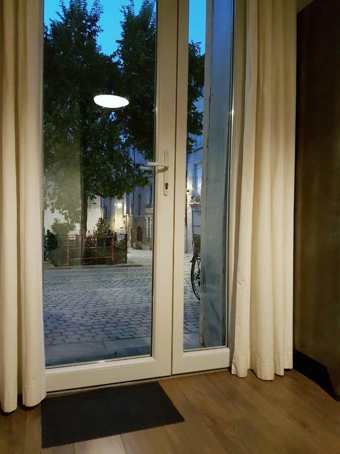 La Fontaine - Ecusson Apartment